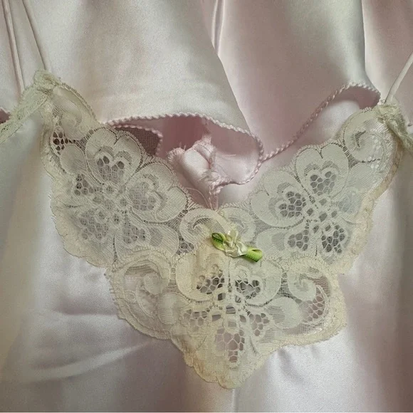 Vintage Honors Intimate Blush Lace PJ Set - M/L - Picture 2 of 9